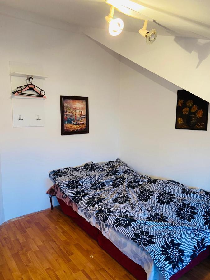 Dusica Apartmani Ягодина Екстериор снимка
